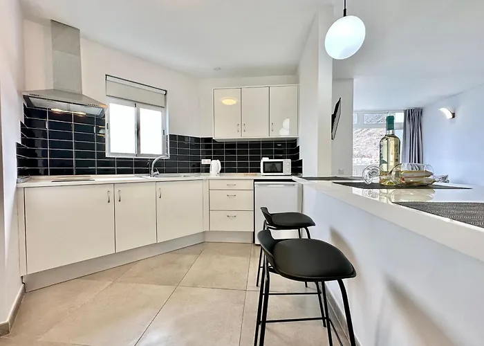 Feel D شقة تاكورونتي