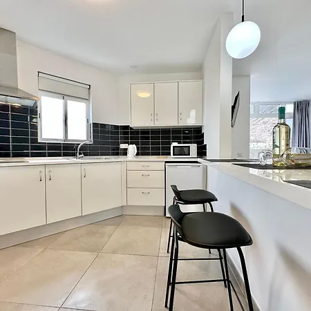 Feel D דירה טקורונטה